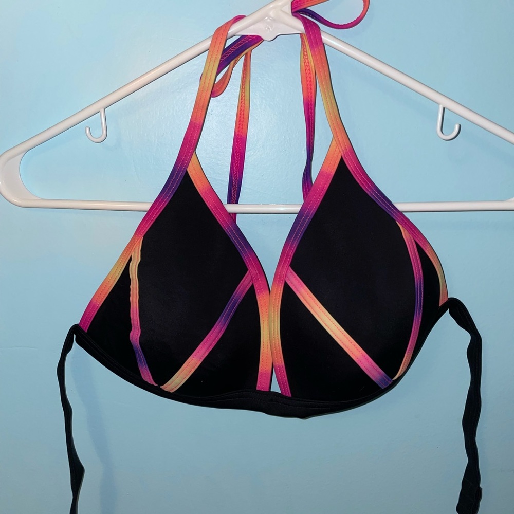 💙 Black and Pink Bikini Top Size Large